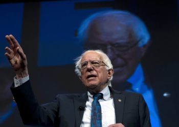 Berni Sanders prezidentlik yarışından niyə geri çəkilib?