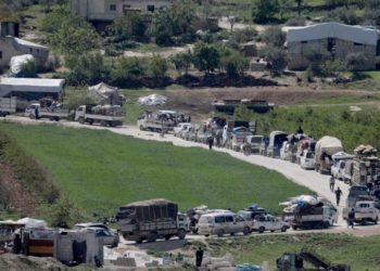 Türkiyədəki suriyalılar koronavirusa görə müharibə zonasına geri qayıdır