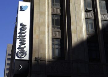 Barak Obama, Elon Mask kimi məşhur Twitter hesabları ələ keçirilib