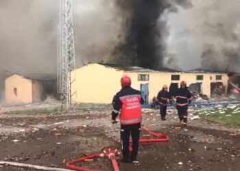 Türkiyədə fişəng fabrikindəki partlayış 2 nəfərin ölümünə səbəb olub