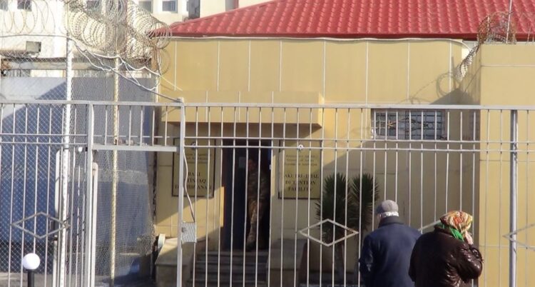 Ombudsman nümayəndələri cəbhəçilərə baş çəkiblər