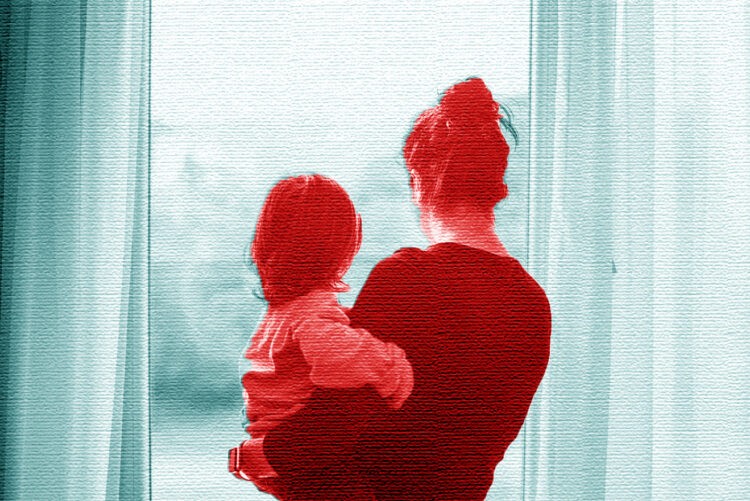Tək valideynli ailə, subay analar və uşaqları. Bu övladlar necə böyüyür?