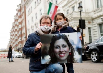 İran məhkəməsi fəal Nazanin Zagari Retklifi 1 il müddətinə azadlıqdan məhrum edib