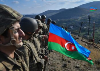 Azərbaycan MN: “Naxçıvan istiqamətində mövqelərimiz atəşə tutuldu, zabitimiz yaralandı”