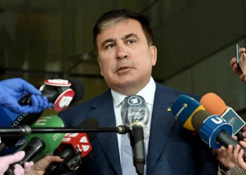 Saakaşvili həbsdən məktub göndərib. O, hamını seçkiyə çağırır
