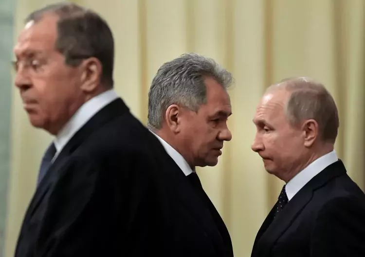 Avstraliyadan rusiyalı nazirlərə, prezidentə sanksiya – Putin Qəddafi ilə bir qrupda