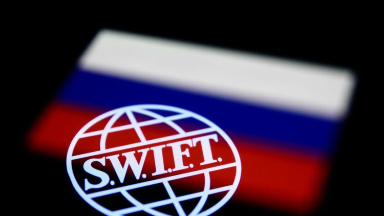 Rusiyanın 7 bankı SWIFT-dən çıxarıldı