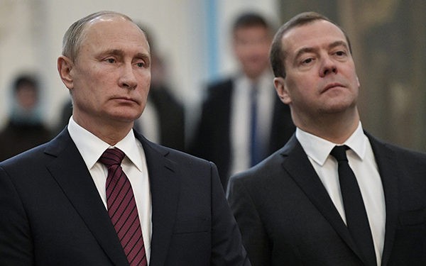Yaponiyadan Rusiya rəhbərliyinə sanksiya –  Siyahida Putin, Medvedev var