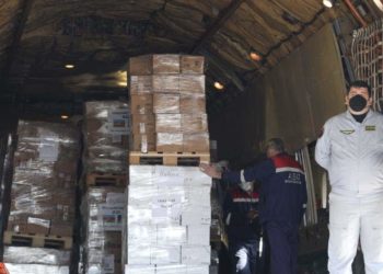 Azərbaycan Ukrayna qaçqınlarına 1,7 milyon manatlıq yardım göndərib