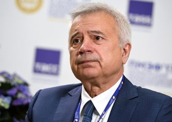 Vahid Ələkbərov “Lukoil” prezidentliyindən istefa verib