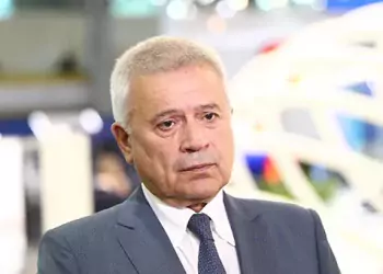 Vahid Ələkbərov ən çox pul itirən Rusiya milyarderi olub