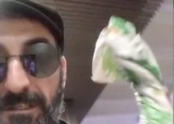 Bakı sakini metroda LGBT fərdlərini balta ilə hədələyib