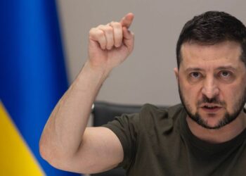 Zelenski Qərbə çağırış edib ki, sərhədlər ruslar üçün tamamilə bağlansın