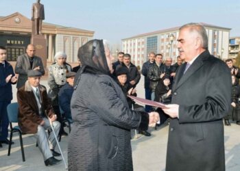 Naxçıvanda Vasif Talıbova şikayət teleqramı göndərən şəxs polisə çağırılıb