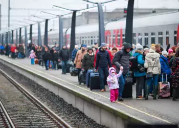 Estoniya turist vizası olan Rusiya vətəndaşlarını ölkəyə buraxmır